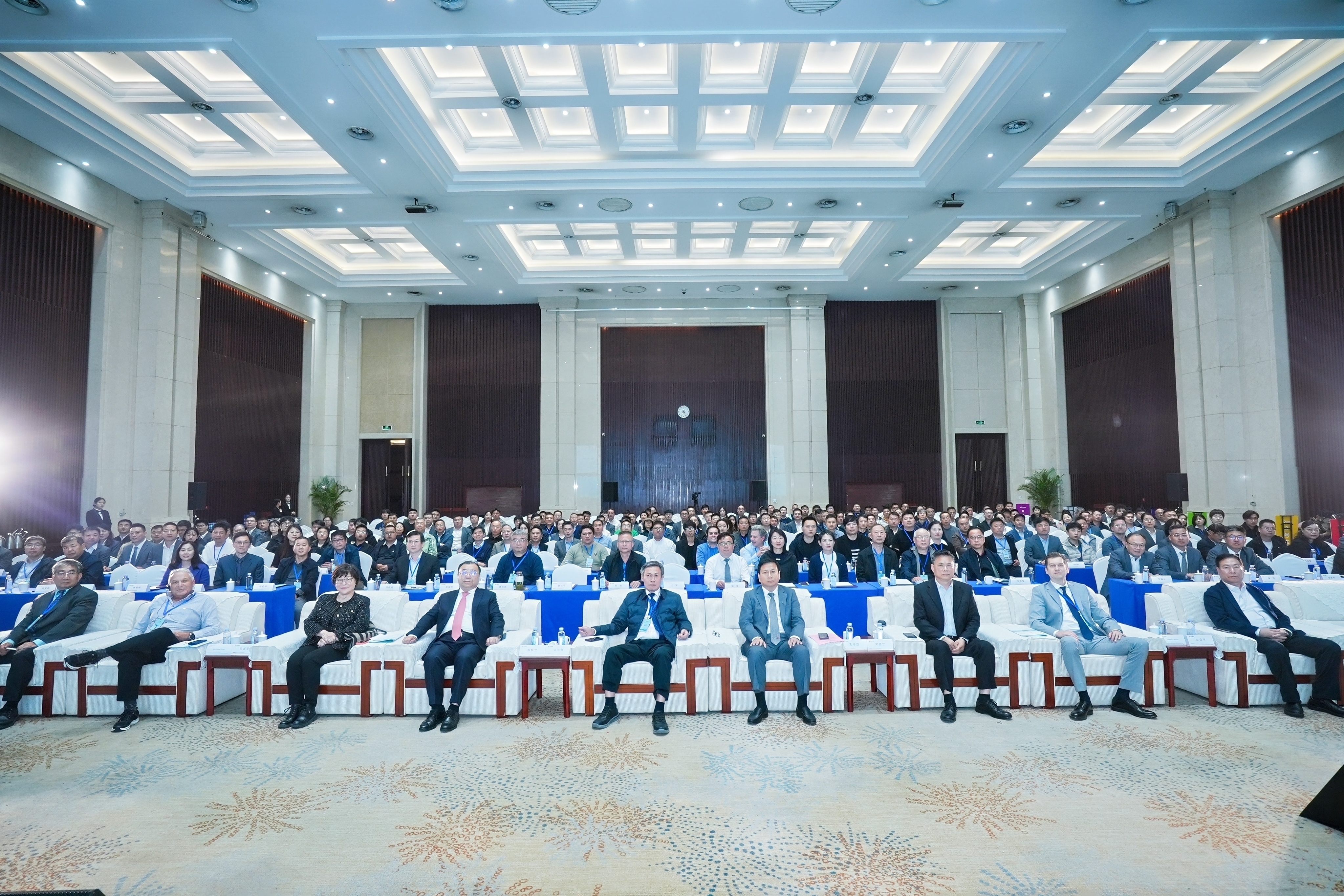 搭建全球?qū)υ?huà)平臺(tái)，共探新技術(shù)新標(biāo)準(zhǔn)新發(fā)展——玫德集團(tuán)舉辦第二屆全球流體輸送高峰論壇